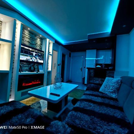 Apartmani Amona Stan Na Dan Ντόμποϊ Εξωτερικό φωτογραφία