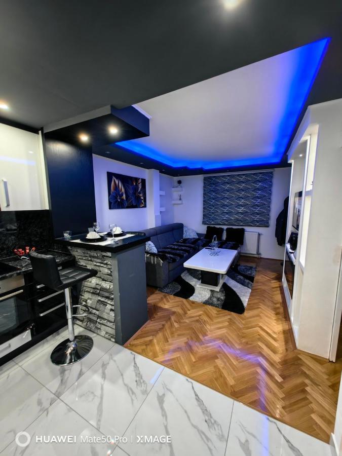 Apartmani Amona Stan Na Dan Ντόμποϊ Εξωτερικό φωτογραφία