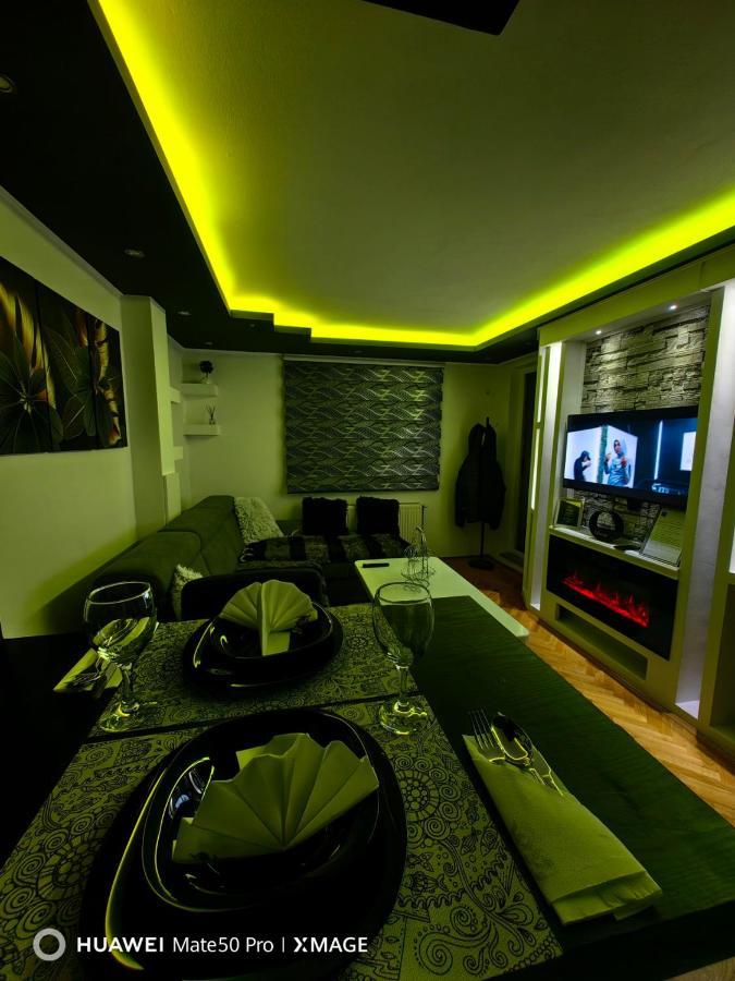 Apartmani Amona Stan Na Dan Ντόμποϊ Εξωτερικό φωτογραφία